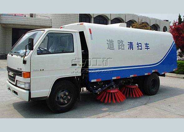 道路清掃車